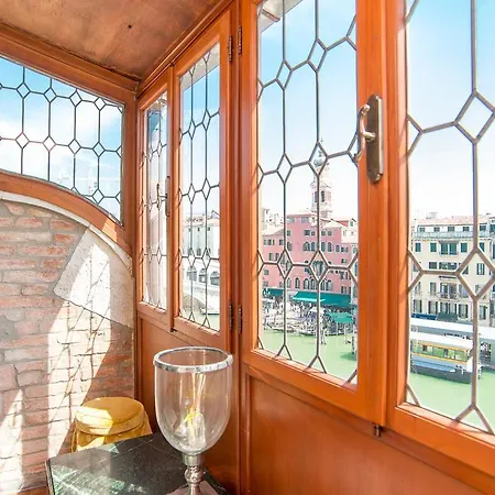 Rialto Terrace On The Grand Canal Veneza Quarto foto