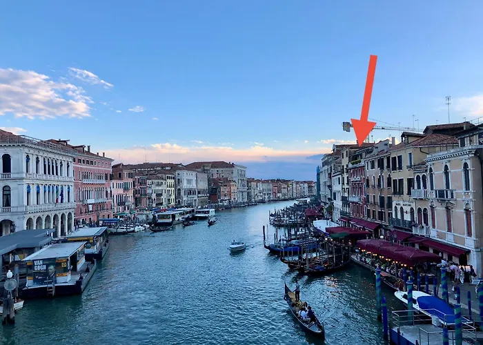 Rialto Terrace On The Grand Canal