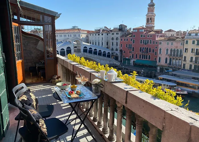 Rialto Terrace On The Grand Canal
